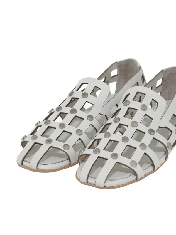 KAFES DETAYLI DERİ BABET TAŞ