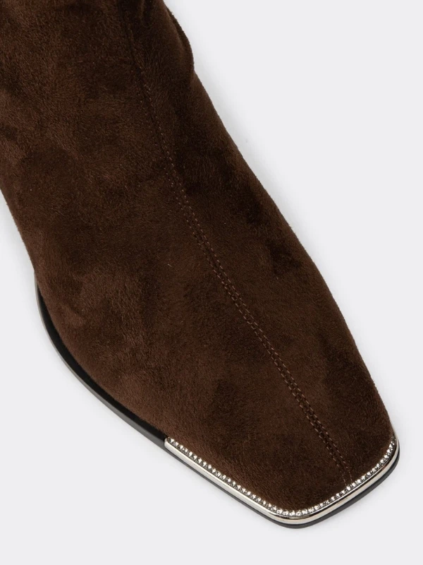 METAL DETAY SÜET DERİ BOT KAHVE