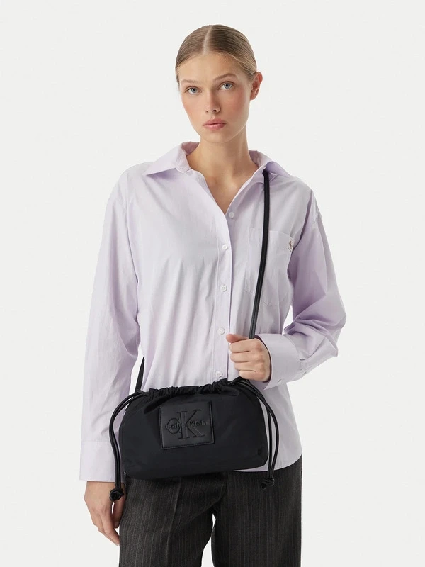Calvin Klein Nylon Drawstrıng Small Crossbody SİYAH