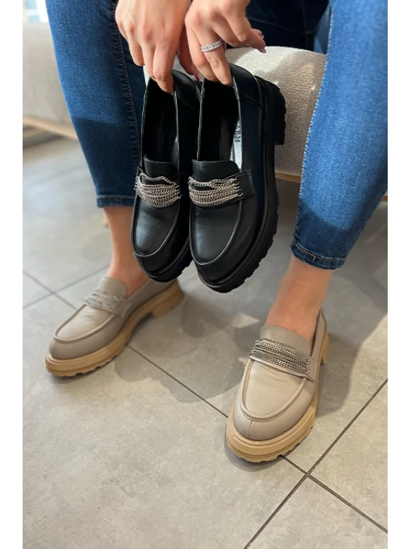 ÖN ZİNCİR DETAYLI LOAFER VİZON