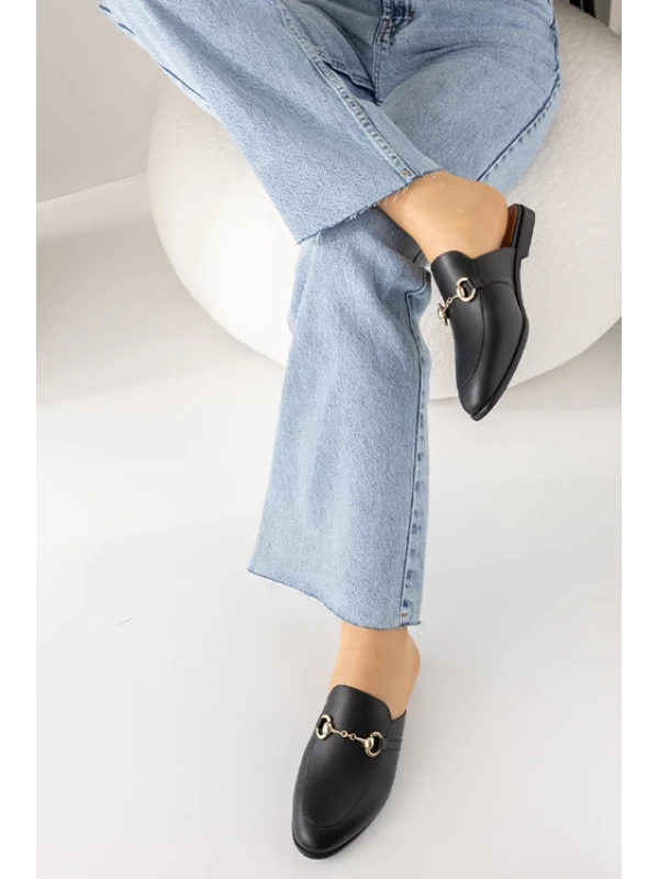 ÖNÜ KAPALI GOLD DETAYLI TERLİK  SİYAH