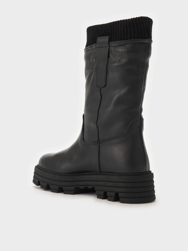 ÖRGÜ DETAYLI DERİ ÇİZME SİYAH