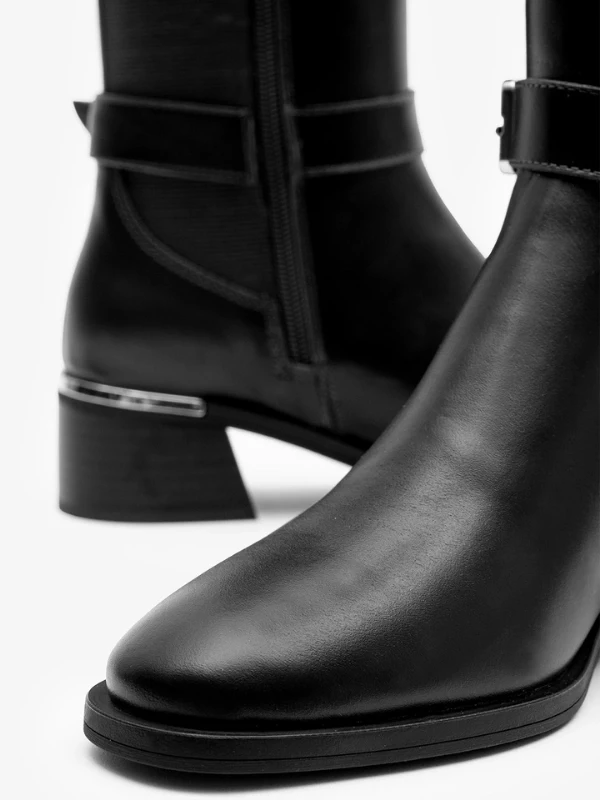 STREÇ DETAY DERİ ÇİZME SİYAH