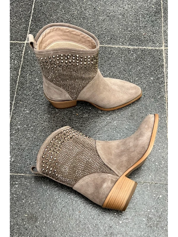 TAŞ DETAYLI SÜET KISA WESTERN BOT VİZON