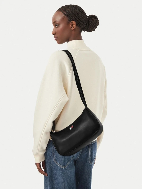 Tommy Hilfiger Daıly Elevated Shoulder Bag SİYAH