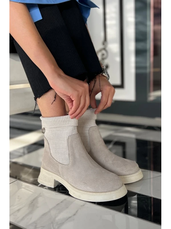 TRİKO BİLEKLİ SÜET BOT BEJ