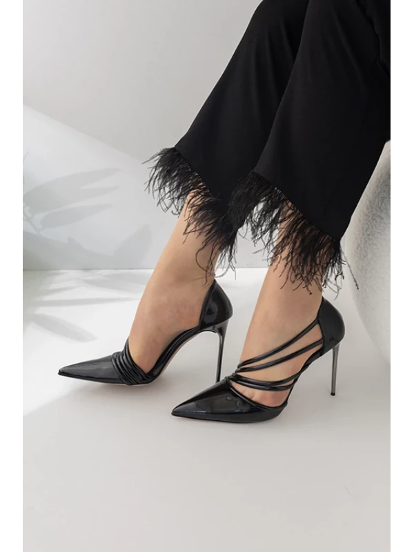 4 BANT DETAYLI STİLETTO  SİYAH
