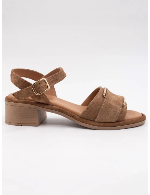 GOLD TOKA DETAY SÜET DERİ SANDALET SİGARO