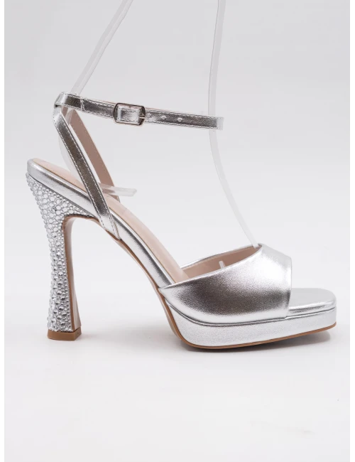 TAŞ DETAY PLATFORM TOPUKLU SANDALET GÜMÜŞ