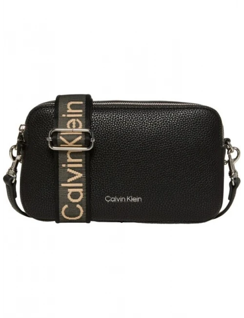 Calvin Klein Monogram Baskılı Dokulu Çanta SİYAH