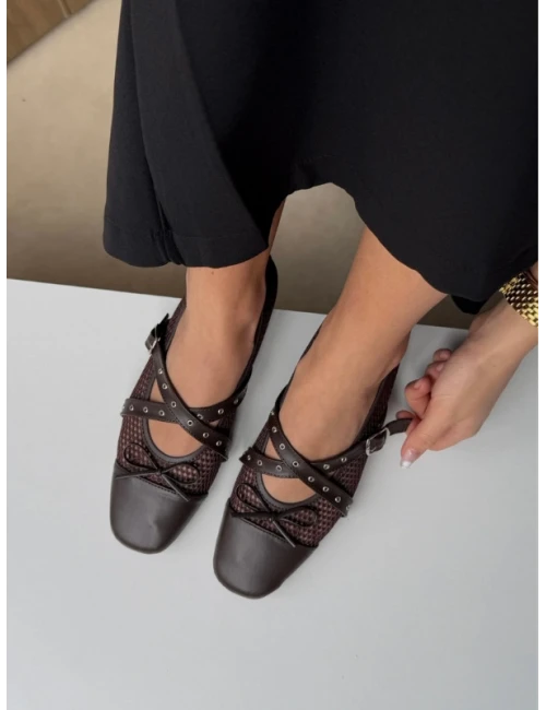 ÇAPRAZ BANTLI FİLELİ BABET KAHVE