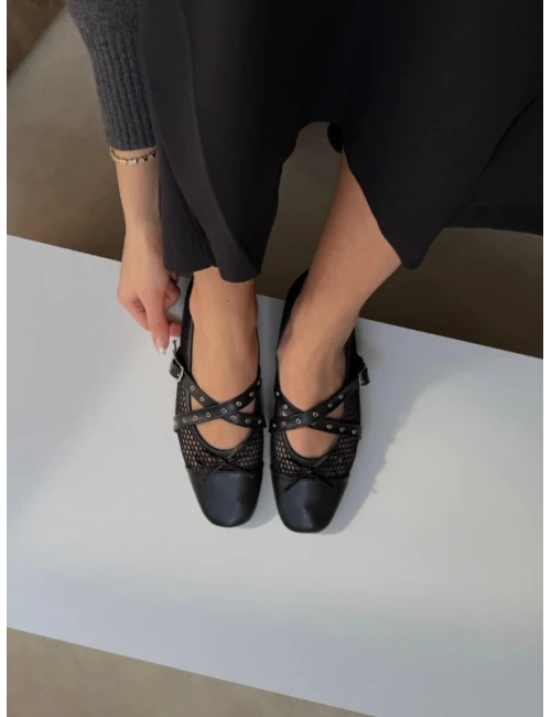 ÇAPRAZ BANTLI FİLELİ BABET SİYAH