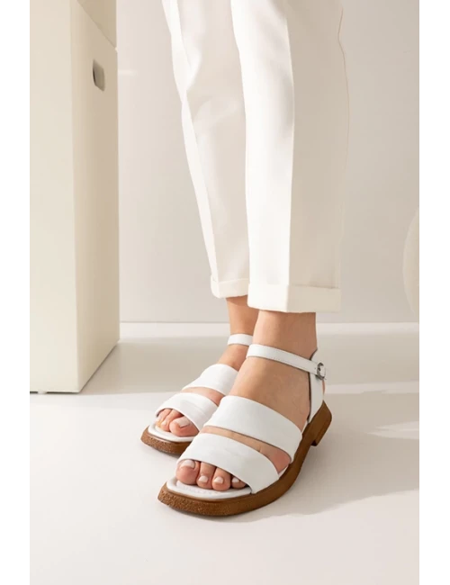ÇİFT BANTLI DÜZ SANDALET