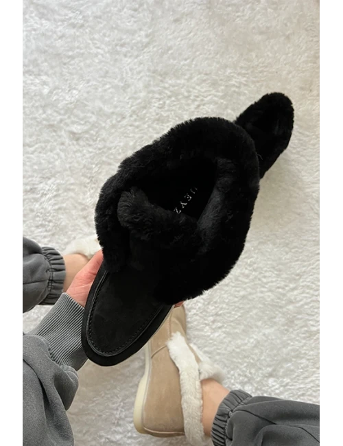 ÜST PELUŞ DETAYLI  YARIM BOT SİYAH