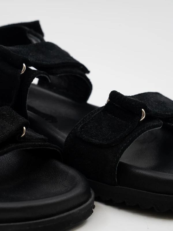 BANTLI SÜET DERİ SANDALET SİYAH