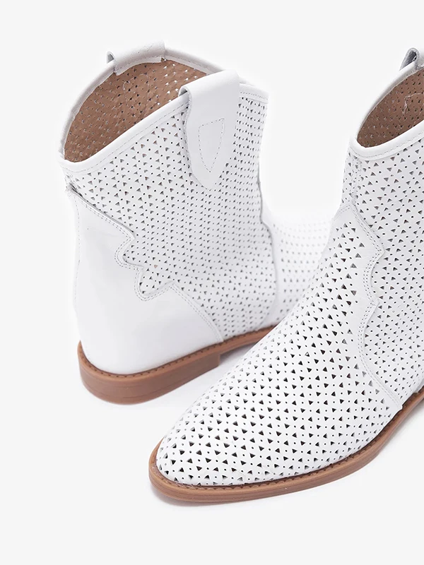 BEYAZ YAZLIK WESTERN