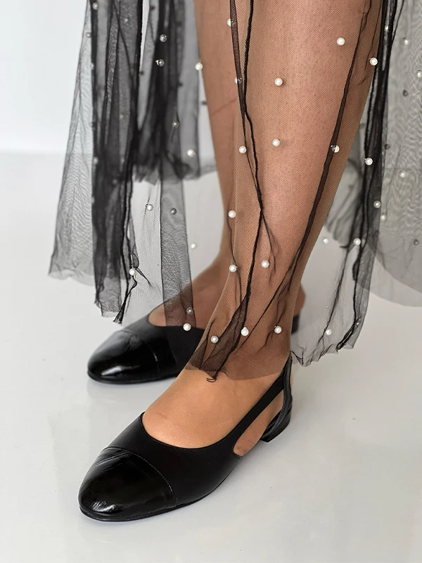 ÇİFT RENKLİ SÜET BURUN DETAYLI BABET SİYAH