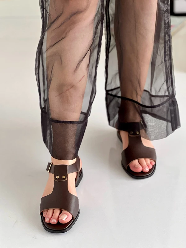 DERİ SANDALET KAHVE