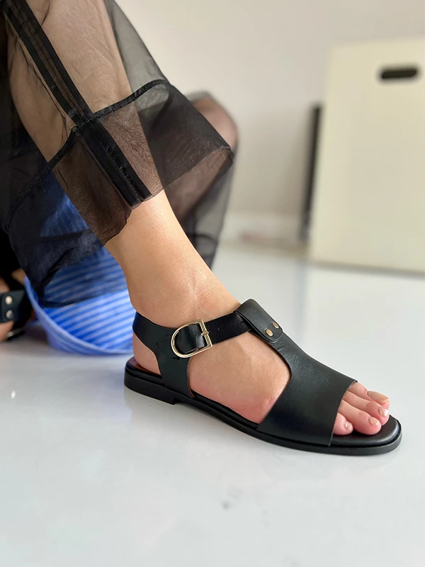 DERİ SANDALET SİYAH