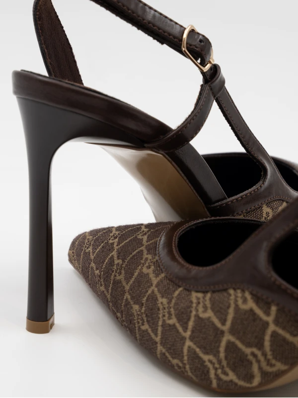 DESENLİ KUMAŞ DETAYLI TOPUKLU KAHVE