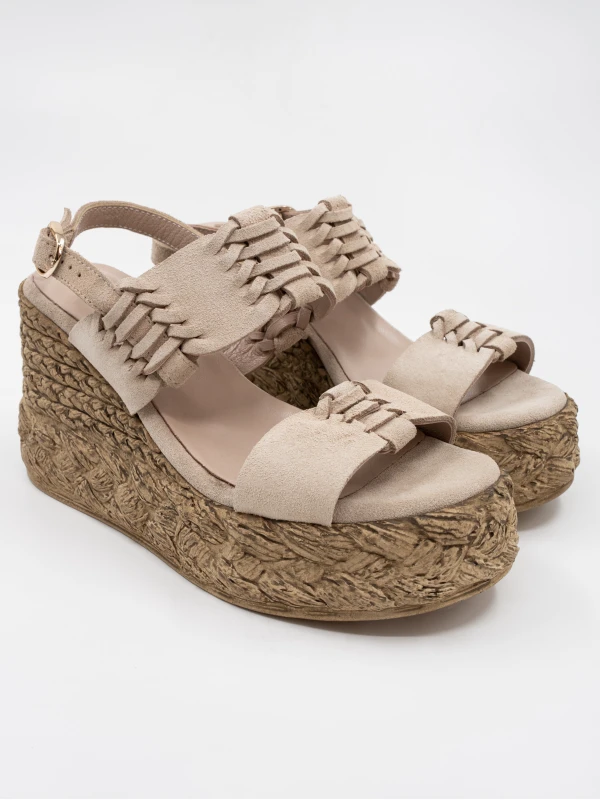 DOLGU TOPUK SÜET DERİ SANDALET BEJ