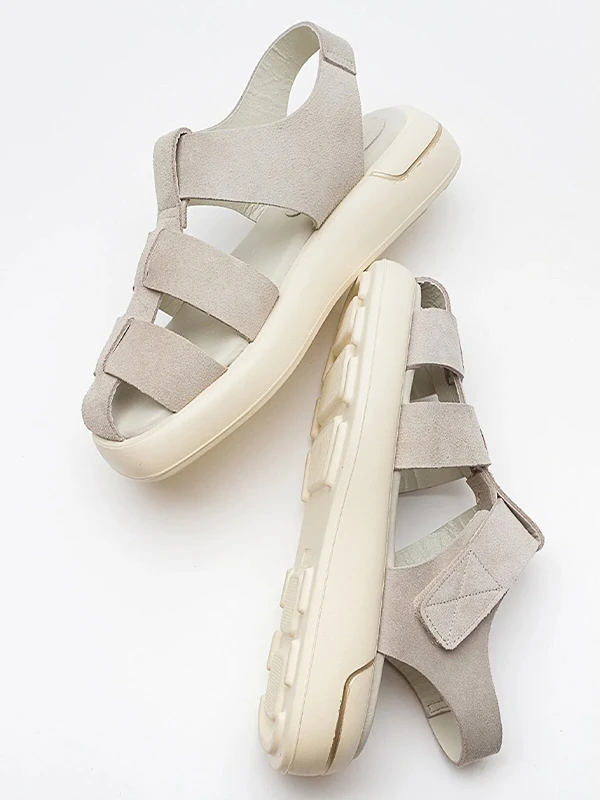 PLATFORM TABANLI SANDALET