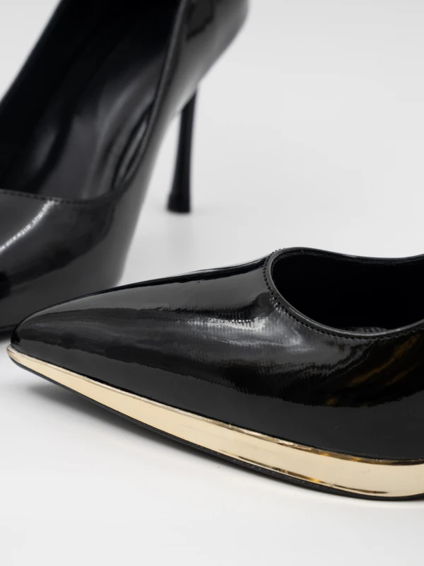 GOLD METAL DETAYLI DERİ STİLETTO SİYAH