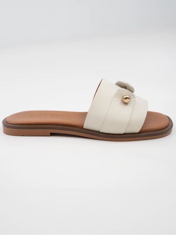 GOLD TOKA DETAYLI DERİ TERLİK KREM