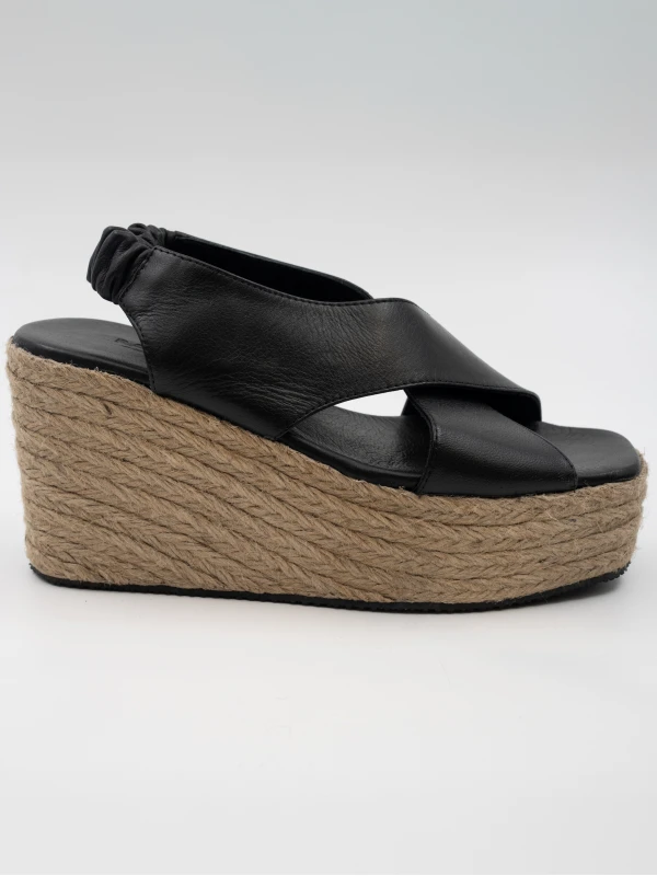 HASIR TABAN DETAYLI DERİ SANDALET SİYAH