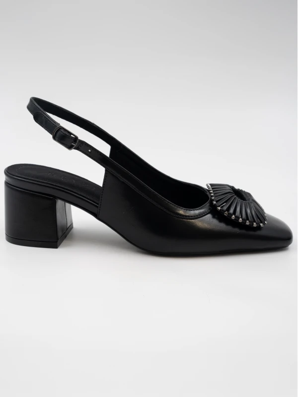 KARE BURUN TOKA DETAYLI TOPUKLU SİYAH