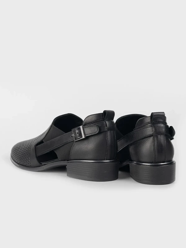 LAZER KESİM HAKİKİ DERİ SANDALET SİYAH