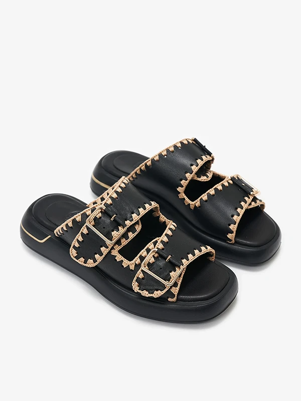 İŞLEMELİ DERİ TERLİK