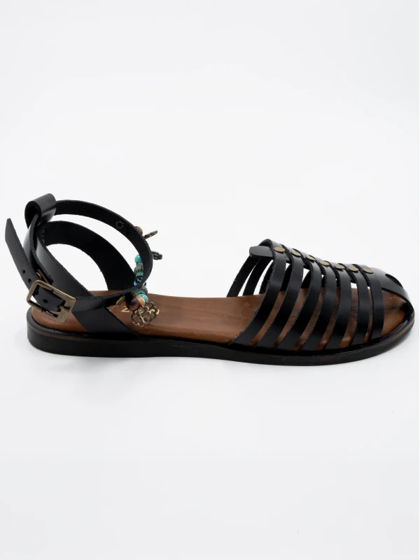 POTİN TOKA DETAYLI DERİ SANDALET SİYAH