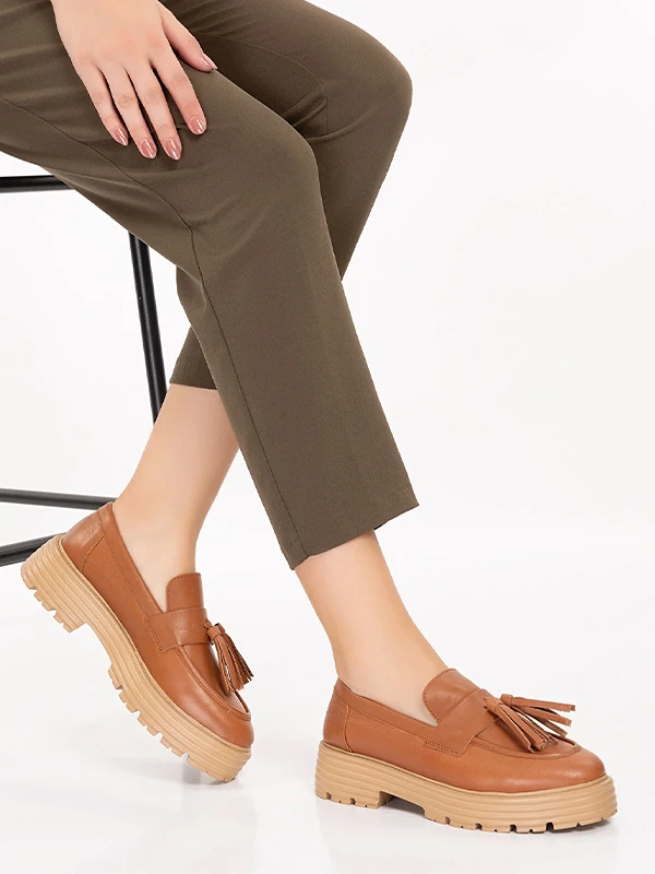 PÜSKÜLLÜ LOAFER
