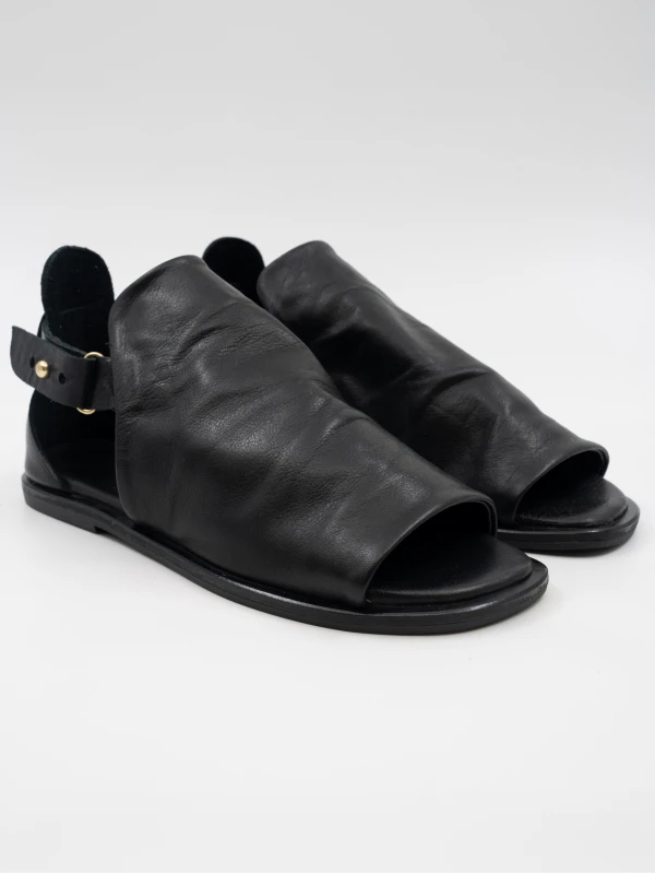 SOFT DERİ SANDALET SİYAH