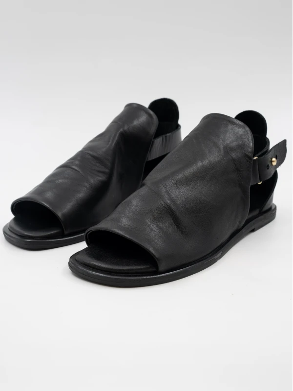 SOFT DERİ SANDALET SİYAH