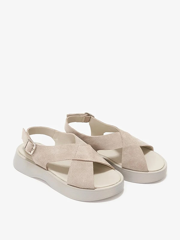 HAKİKİ DERİ KADIN SANDALET