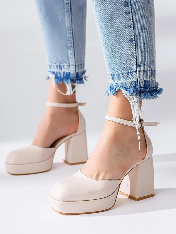 BİLEK BANTLI PLATFORM SANDALET