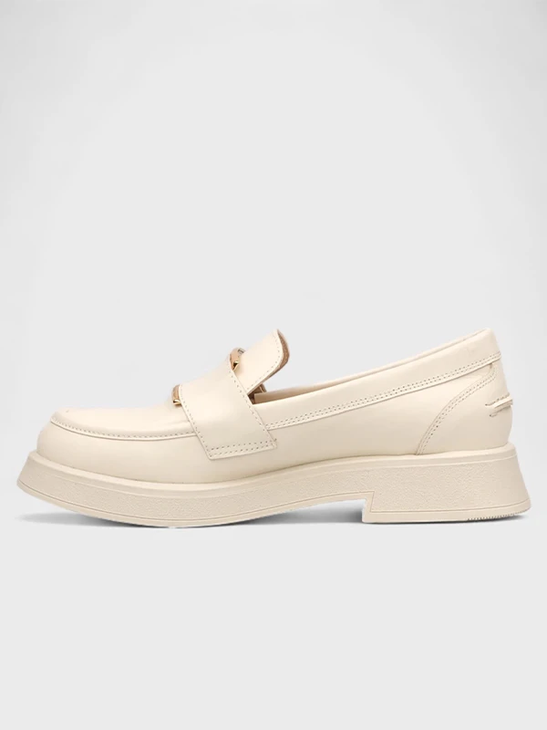 TOKA DETAYLI DERİ LOAFER KREM