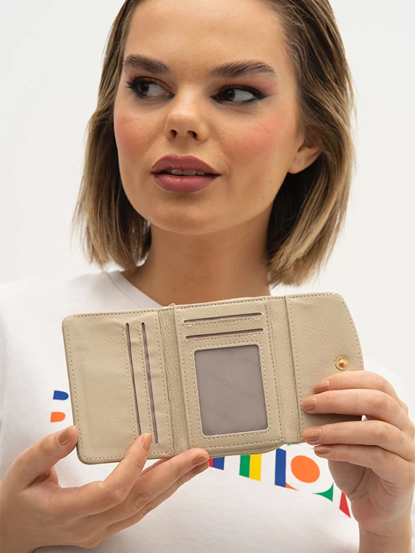 United Colors Of Benetton Kadın Cüzdan BNT1245 KUM
