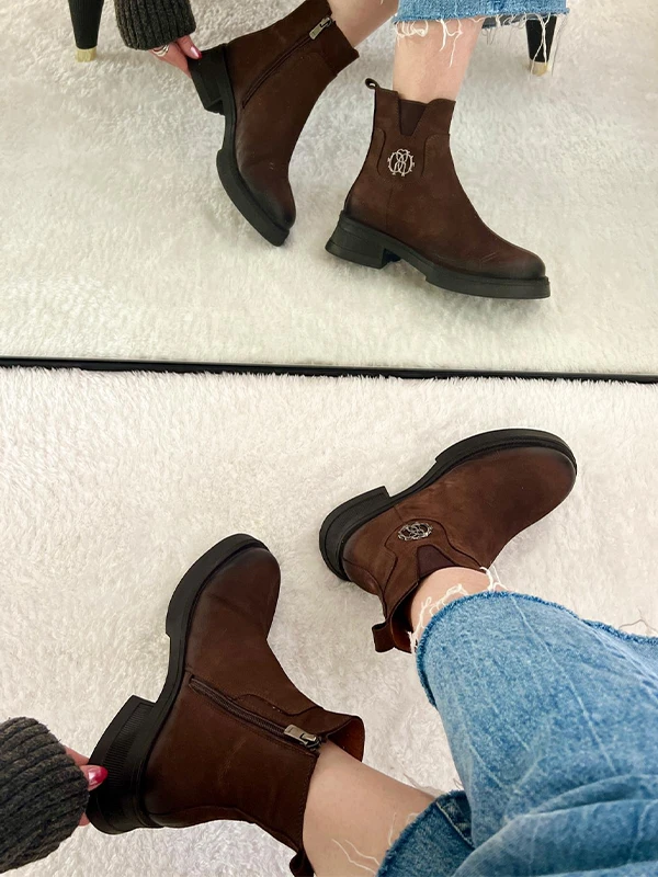 YAN TOKA DETAY YAN FERMUARLI NUBUK DERİ BOT KAHVE