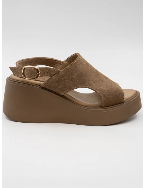 DERİ DOLGU TOPUKLU SANDALET CAMEL