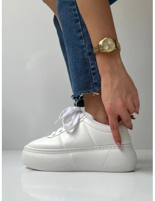 KABARTMA DETAYLI SPOR AYAKKABI