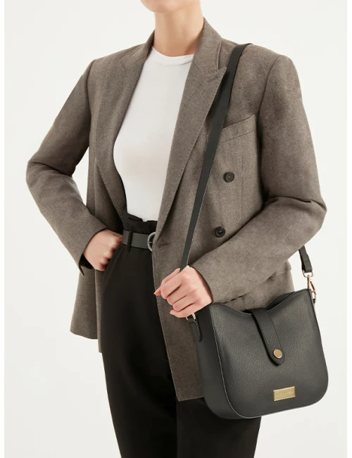 LAURA ASHLEY KADIN OMUZ ÇANTASI