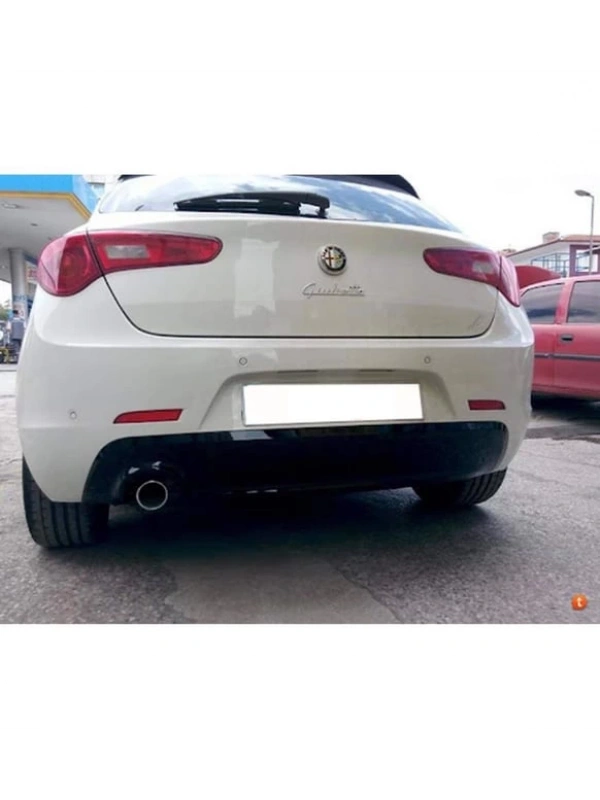ALFA ROMEA GIULIETTA TEK ÇIKIŞLI DİFÜZÖR PARLAK SİYAH