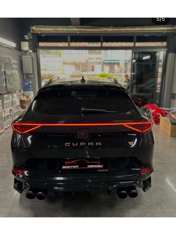 CUPRA FORMENTOR MK1 2021-2024 FULL BODY KİT (( 7 PARÇA )) (( PARLAK SİYAH ))