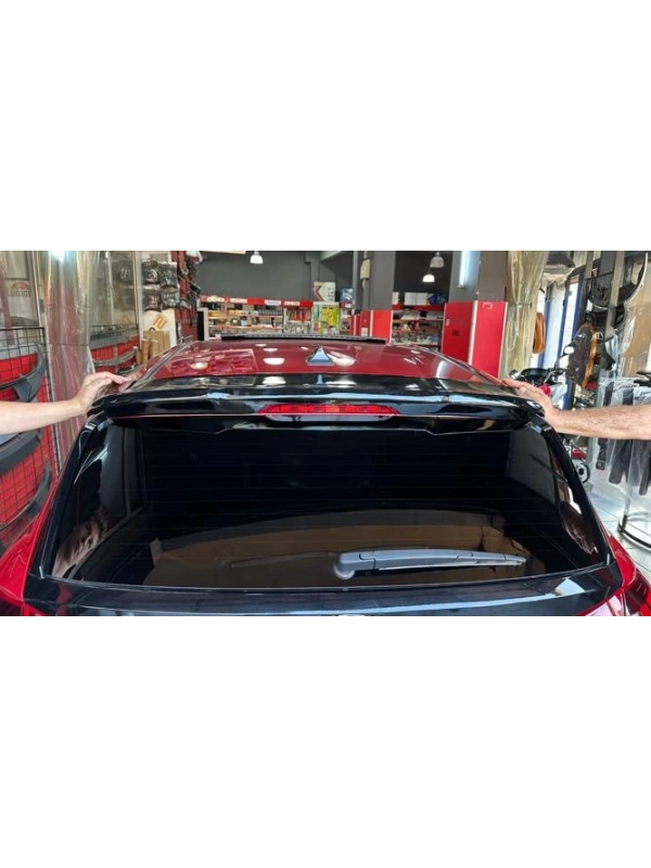 İ20 2022 Üstü Spoiler BOYALI