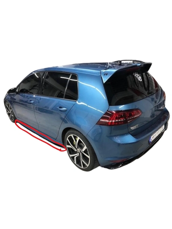 LEON 2014-2019 MARŞPİYEL ALTI BIÇAK (( PLASTİK-PARLAK SİYAH ))