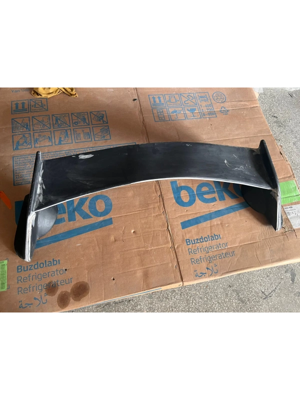 Üniversal Büyük Spoiler BOYALI