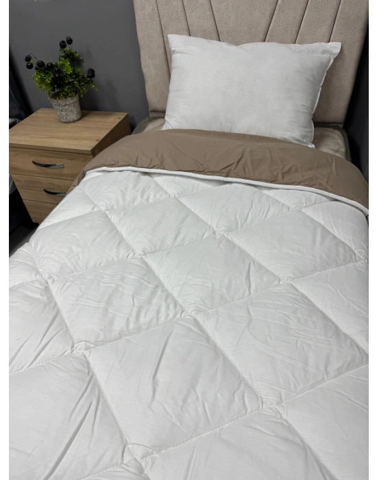 %100 Pamuk Ranforce Çift Kişilik Yorgan Çift Taraflı Sütlü Kahve-beyaz Düz Desenli Kapitoneli